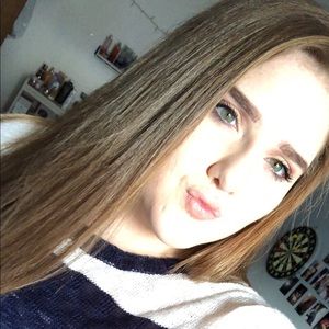 Meet your Posher, Allyson